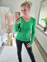 Feinstrickpullover „Liebesgöttin" V-Ausschnitt