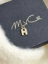 Kette "mit zwei Buchstaben"