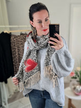 Schal „Love is Love“