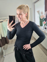 Feinstrickpullover „Liebesgöttin" V-Ausschnitt