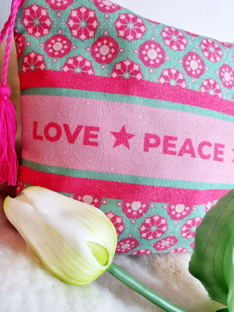 Kosmetiktasche "Love - Peace - Hope"