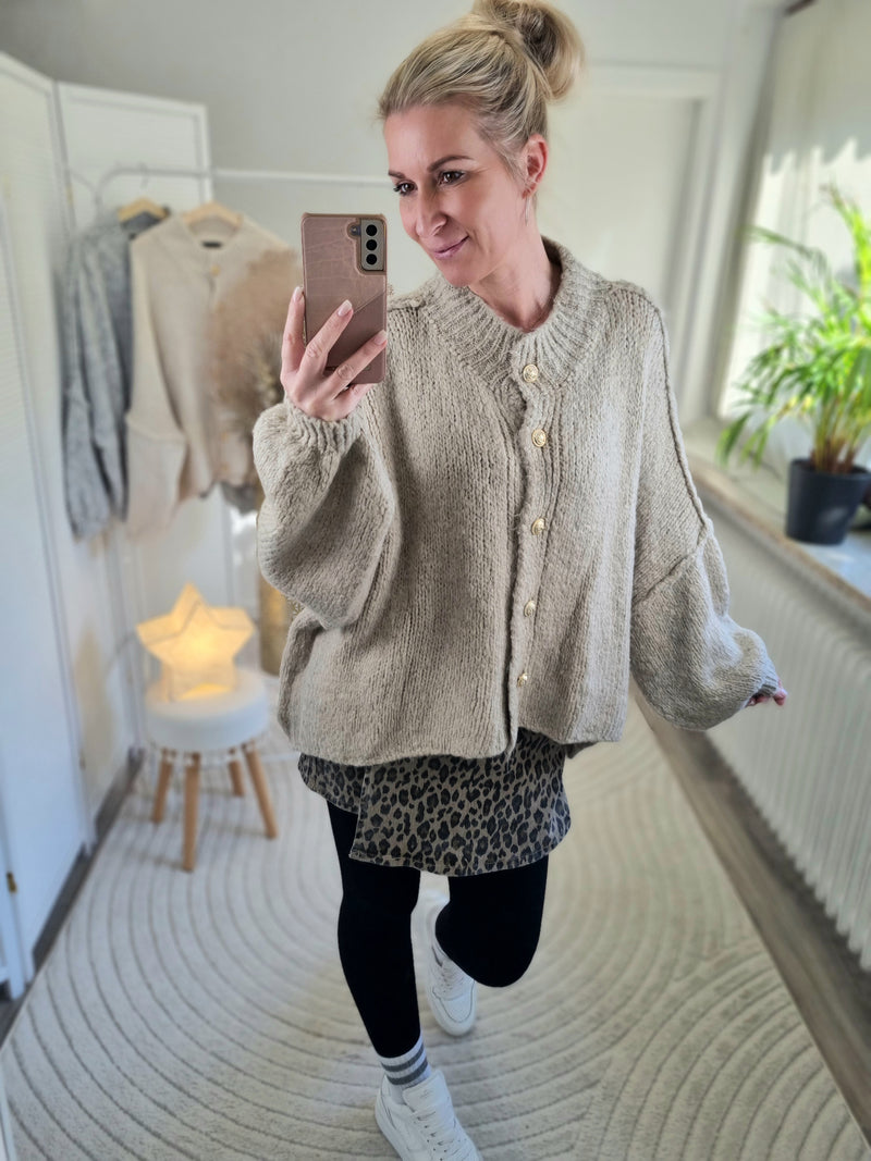 Strickjacke „Coziest Knöpfe“