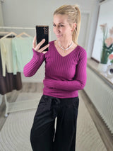 Feinstrickpullover „Liebesgöttin" V-Ausschnitt