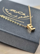 Kette "Buchstabe"